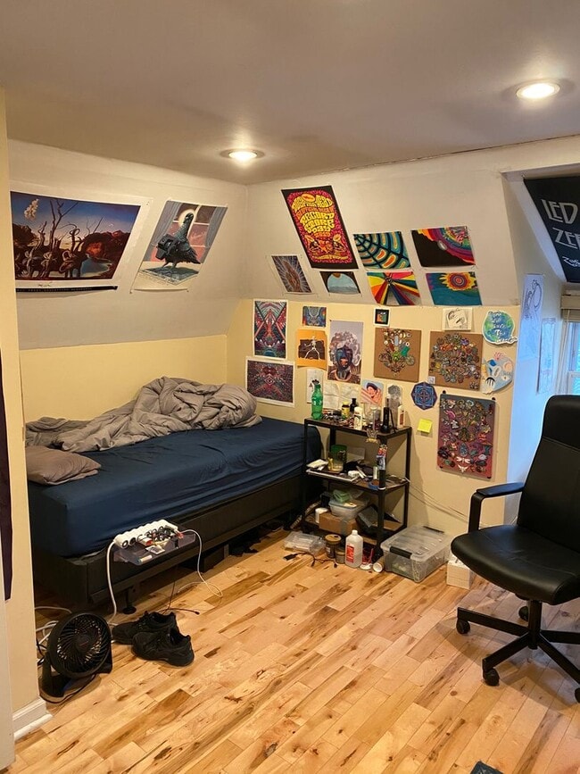 Building Photo - 3212 Winter St