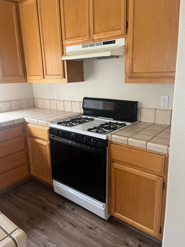 Building Photo - Cute 3 Bedroom 2 bath Home