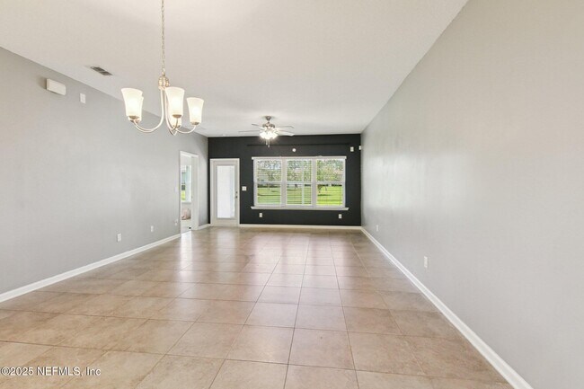 Building Photo - 3215 Chestnut Ridge Way