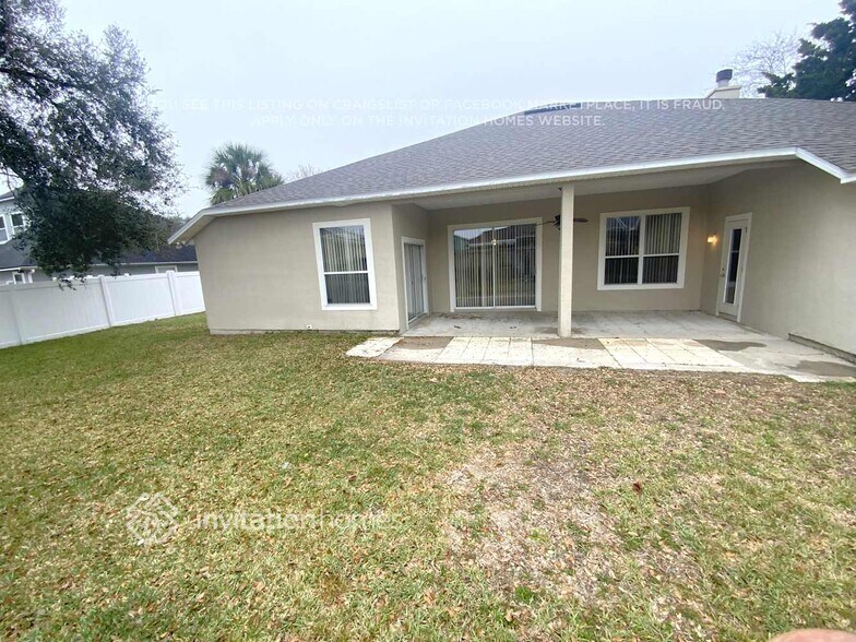 Building Photo - 6774 Cabello Dr