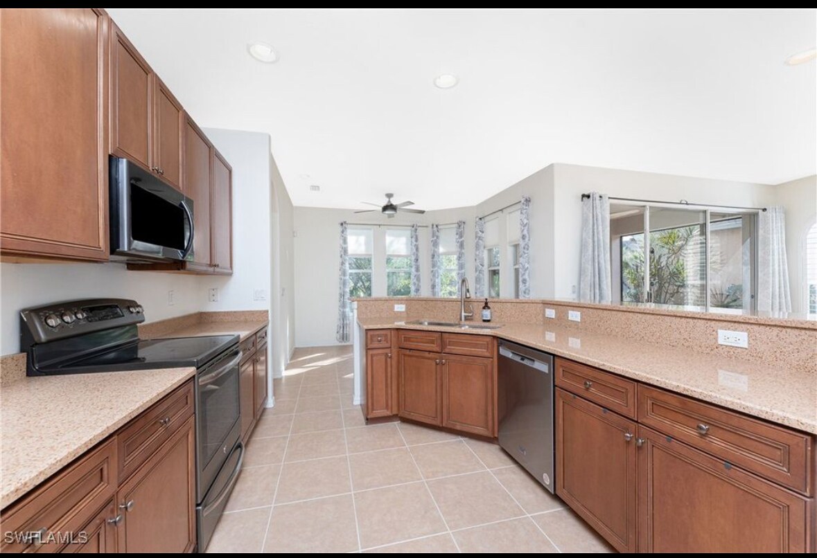Building Photo - 3310 Midship Dr