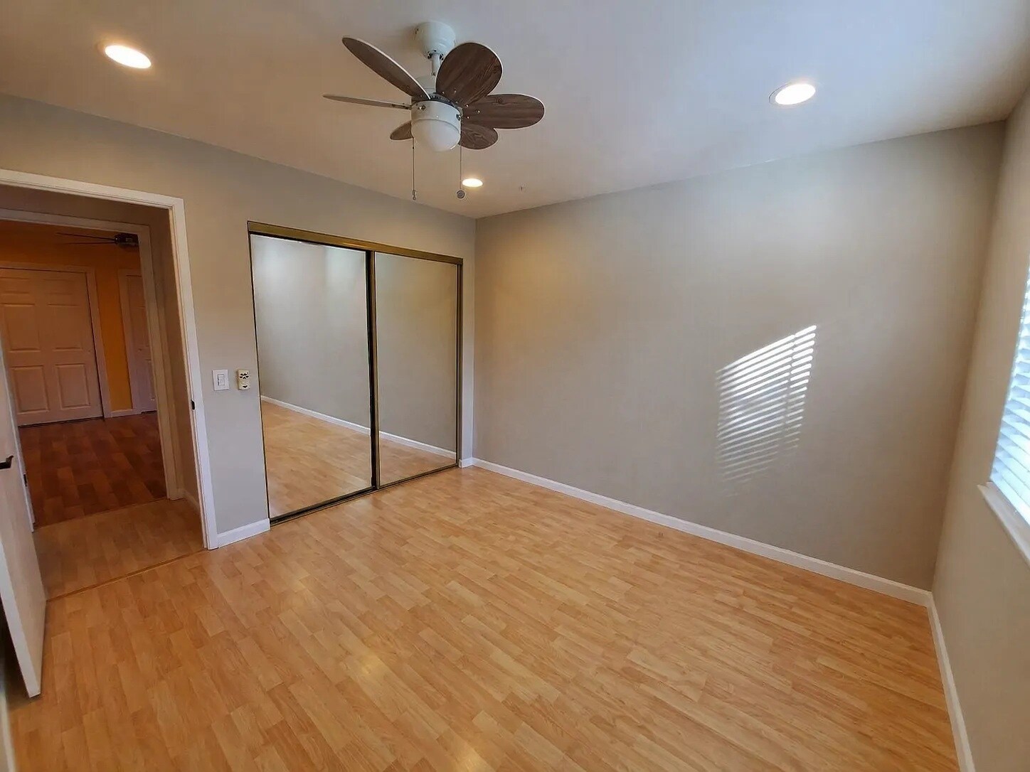 Building Photo - 1626 Canna Ln
