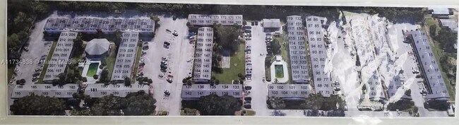 Building Photo - 1721 Dixon Blvd
