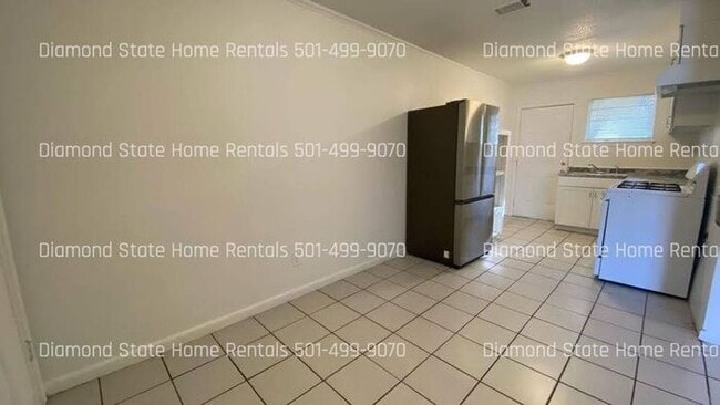 Building Photo - 824 Jane Dr