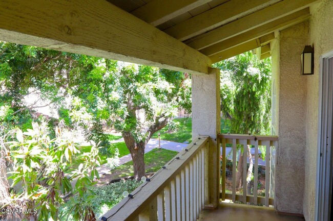 Building Photo - 637 Indian Oak Ln