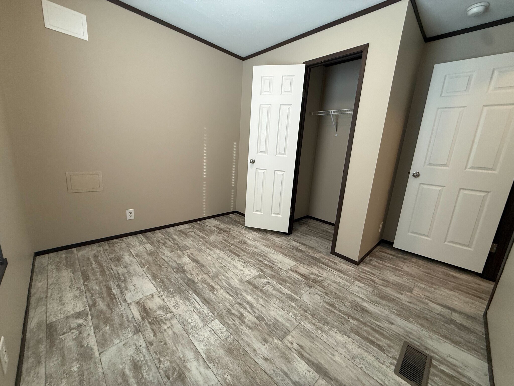 Building Photo - 11747 Cascade Cir