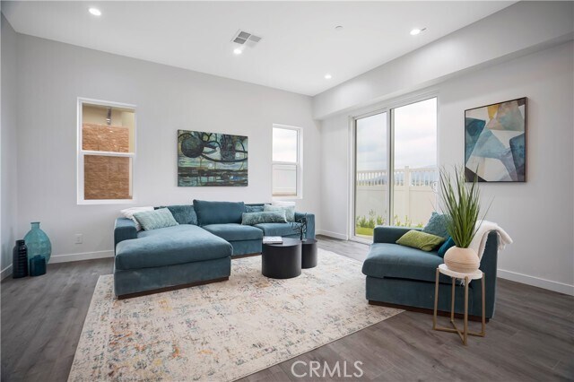 Building Photo - 12511 Haleh Ln