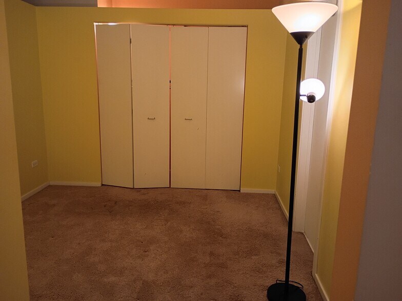 Building Photo - 208 W Washington St