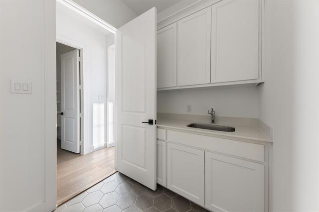 Building Photo - 3801 Lacefield Dr