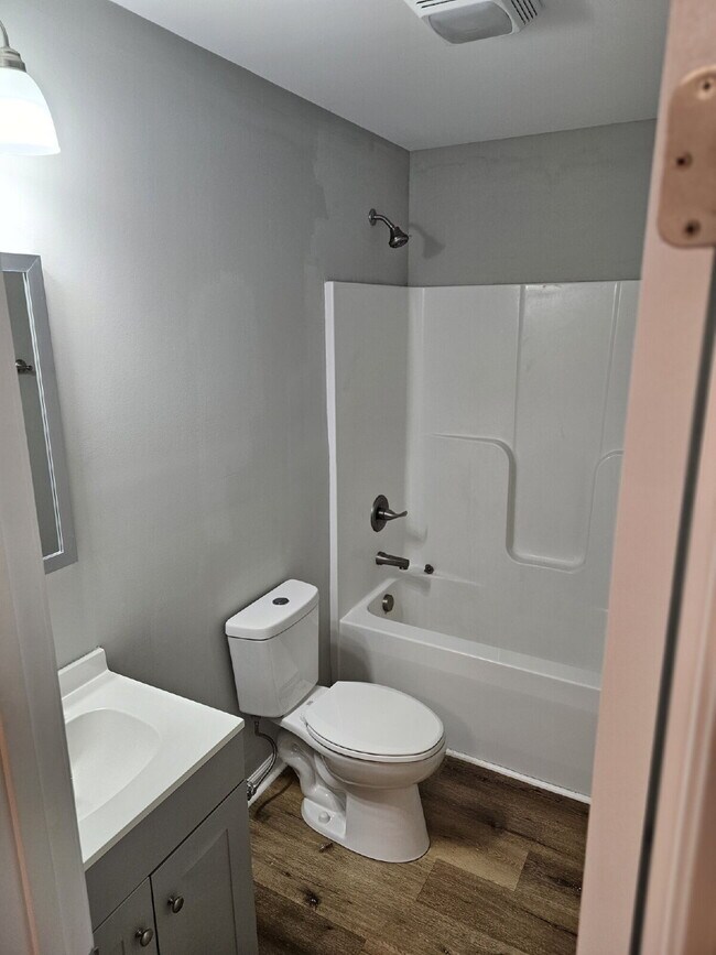 Building Photo - Brick Duplex for Rent Just Minutes from Lincolnton!