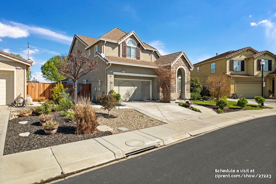 Building Photo - 8106 Westport Cir