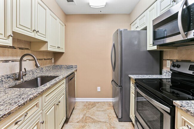 Building Photo - Columbia, MD