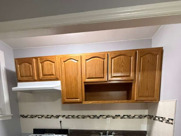 Building Photo - 4 Chestnut St