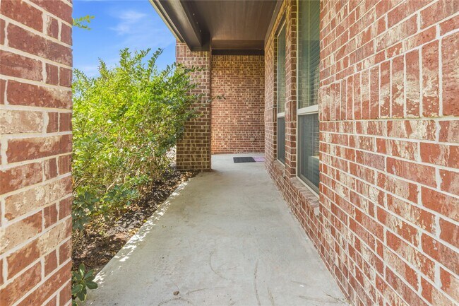 Building Photo - 10126 N Whimbrel Cir