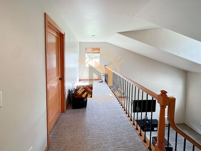 Building Photo - 2662 Cormier Rd