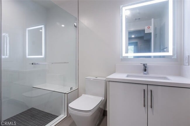 Building Photo - 2225 Mira Vista Ave