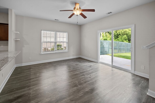 Building Photo - 147 Ainsdale Dr