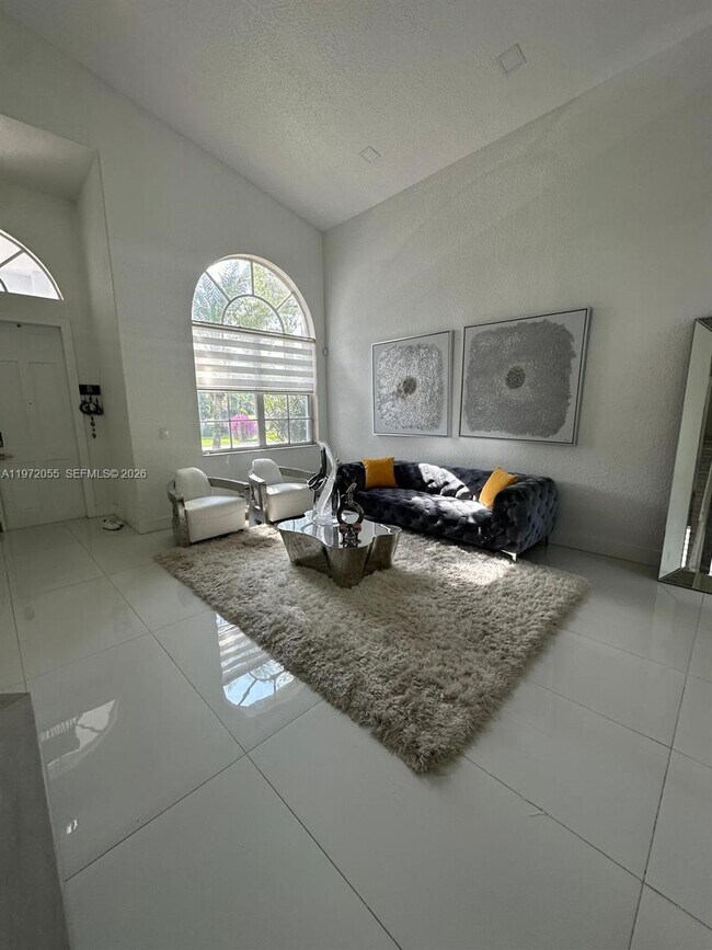 Building Photo - 1607 SW 157th Ave