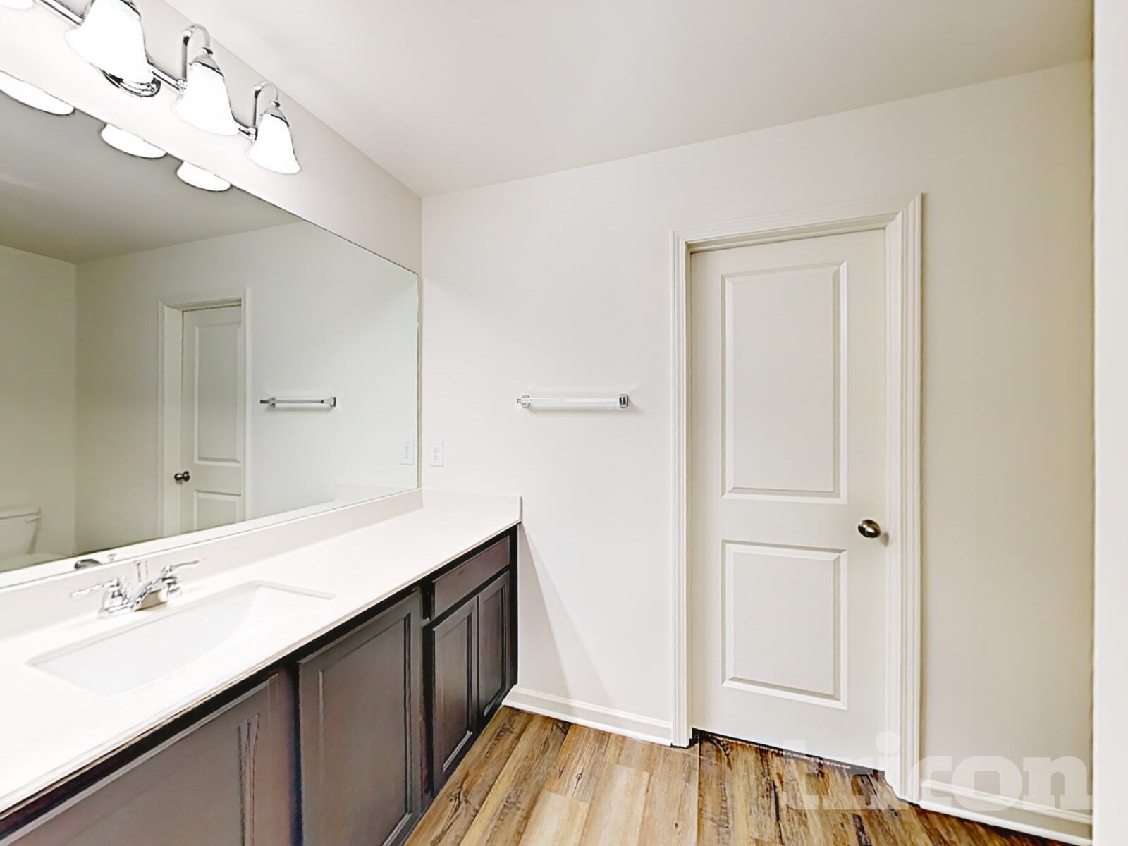 Building Photo - 170 Alexander Ln