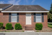 Building Photo - 14-114 Lanier Dr