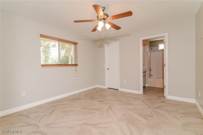 Building Photo - 2780 W Price Blvd