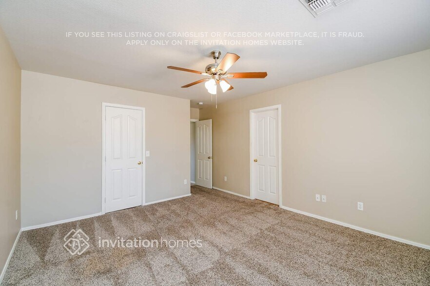 Building Photo - 10863 E Forge Cir
