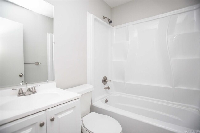 Building Photo - 304 Timberline Dr