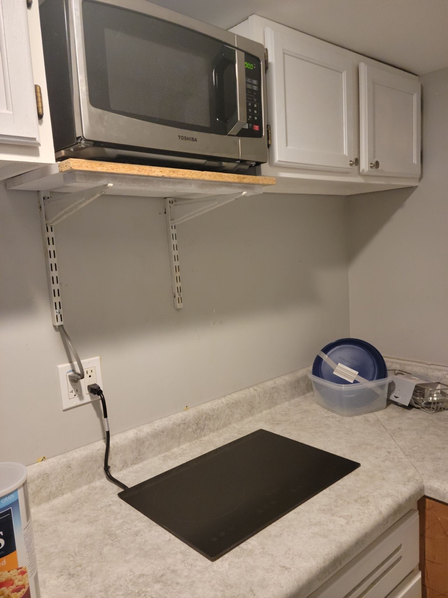 Building Photo - 5443 N St Louis Ave