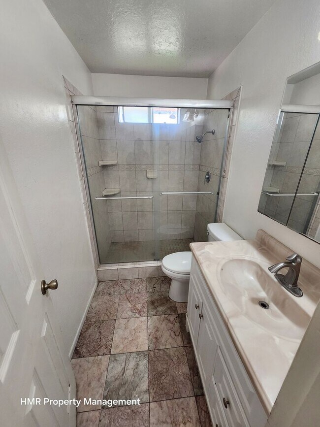 Building Photo - Beautiful House Norco