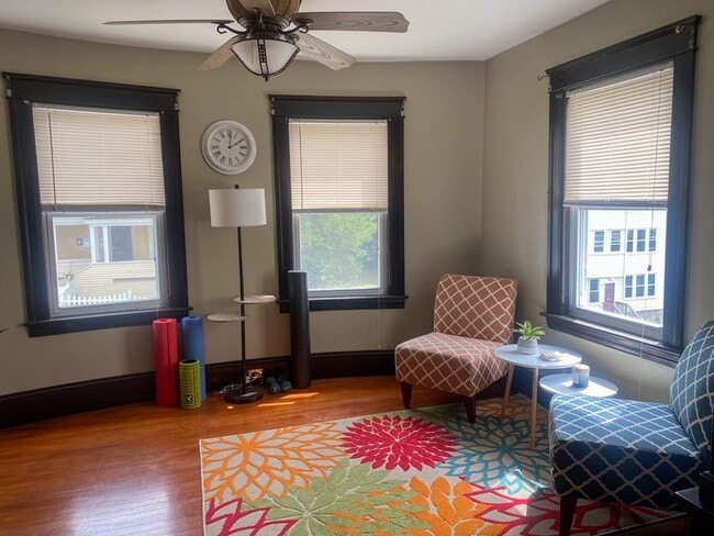 Building Photo - 19 Fifth Ave