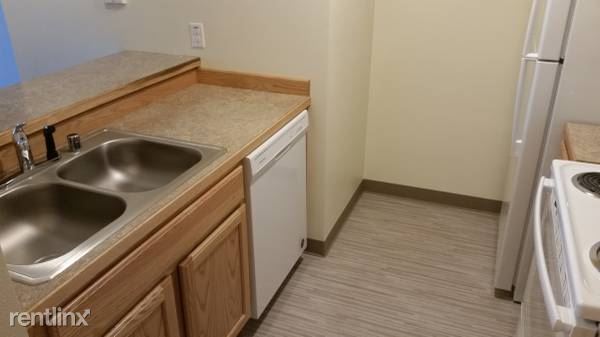 Building Photo - 1 br, 1 bath Apartment - 4611 Juneau St