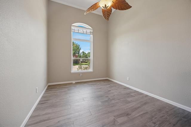 Building Photo - 8408 Island Ct