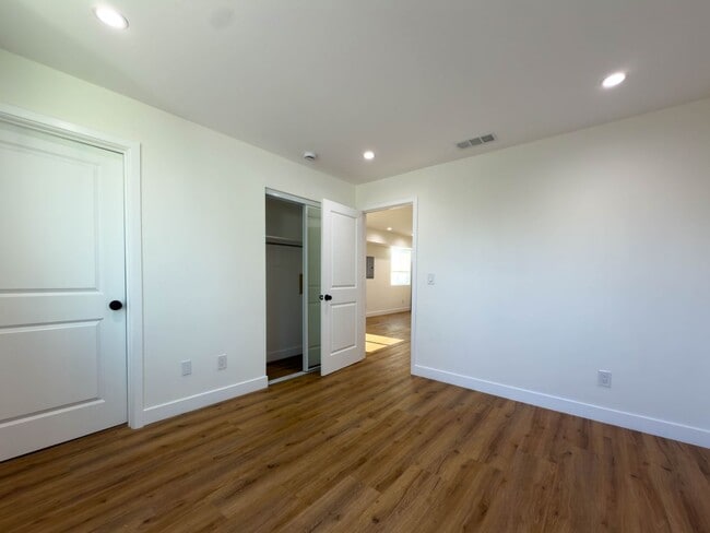 Building Photo - Spacious 3BR ADU w/ Private Patio!
