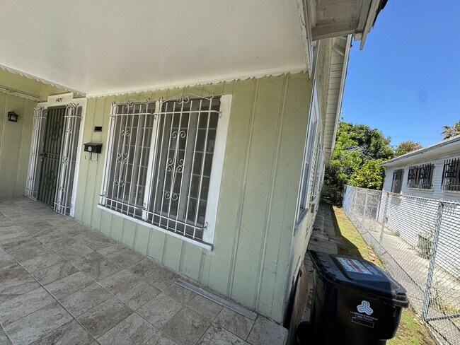 Building Photo - 4817 6th Ave