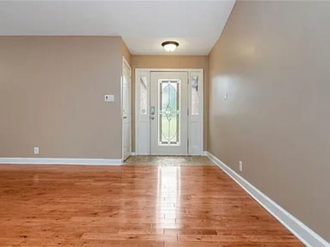 Building Photo - 5022 Anclote Dr