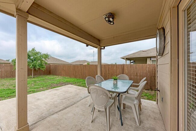 Building Photo - 233 Wallops