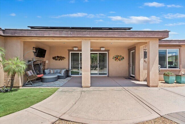 Building Photo - 73649 Dali court