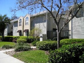 Building Photo - 603 S Melville Ave