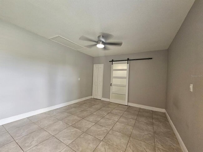 Building Photo - 6907 Von Bampus Dr
