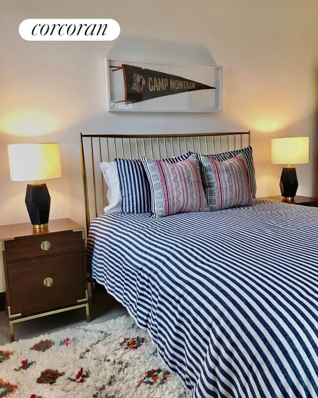 Building Photo - 141 S Fairview Ave