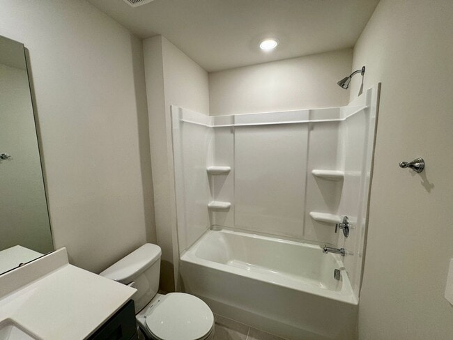 Building Photo - Brand New, 3BR/2.5BA Townhouse in Monroe