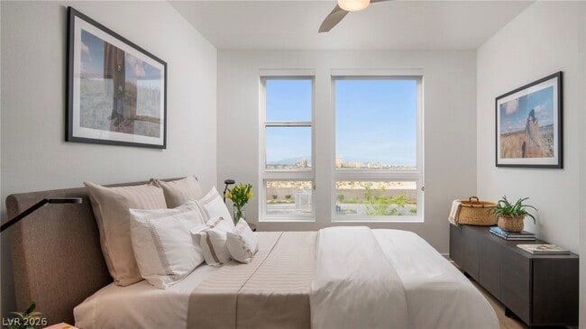 Building Photo - 11055 S Las Vegas Blvd