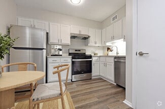 Building Photo - The Meridian Apartments