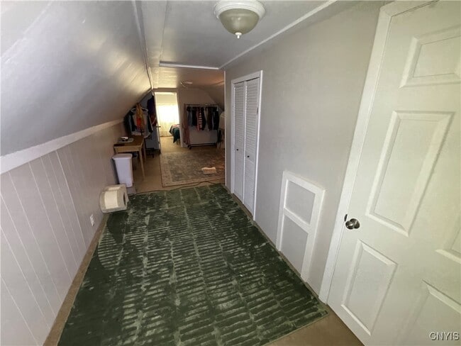 Building Photo - 813 Franklin St