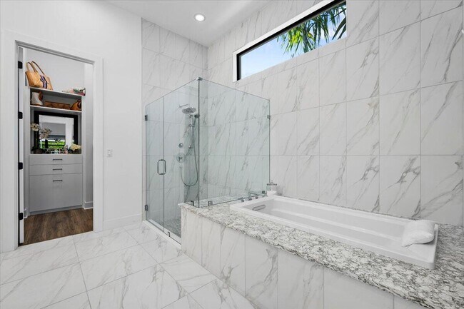 Building Photo - 13113 Faberge Pl
