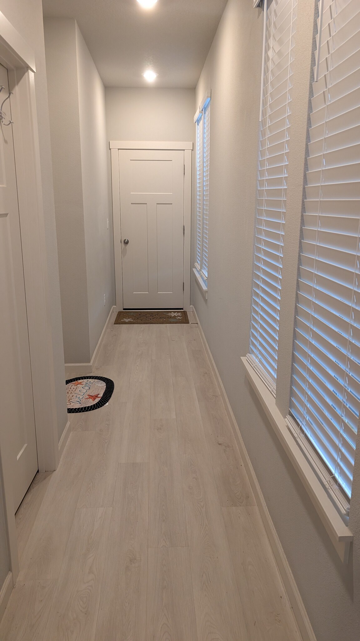 Building Photo - 3923 SE 70th Ave