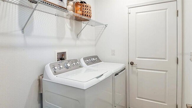 Building Photo - 4244 Alice St