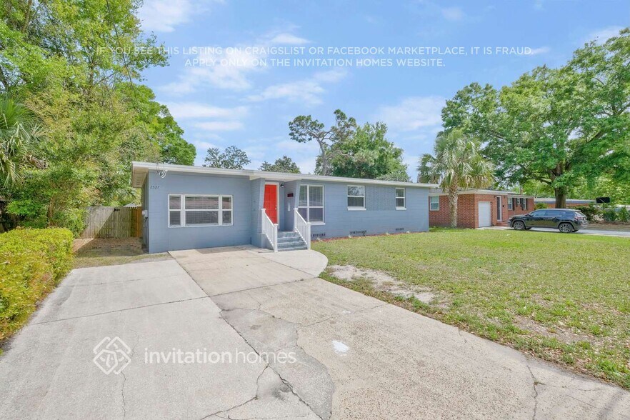 Building Photo - 2527 Oak Summit Dr