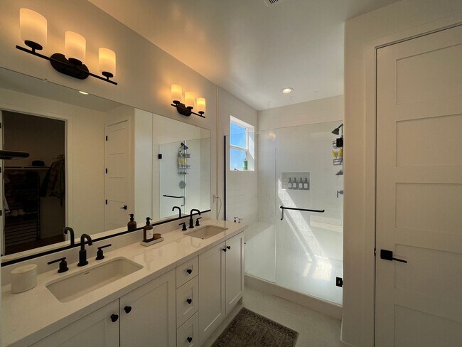 Building Photo - 3810 Hatchery Ln