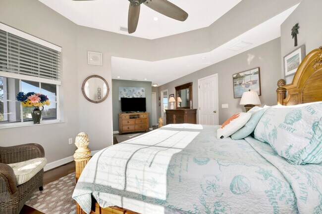 Building Photo - 28 Michiana Dr